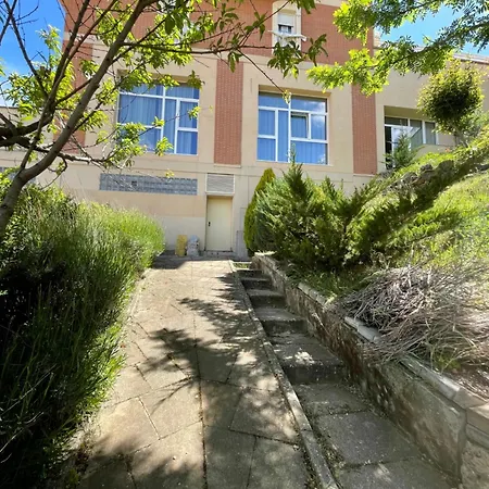 Aparthotel Aljama Burgo