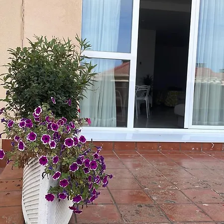 Aljama Aparthotel Burgo