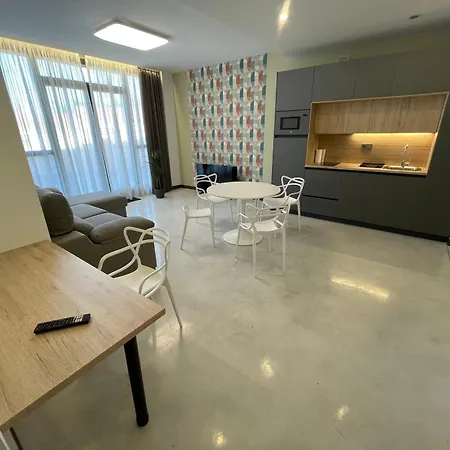 Aljama شقة فندقية 4*