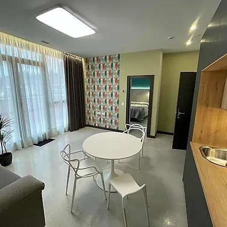 Hotel apartamentowy Aljama Burgo